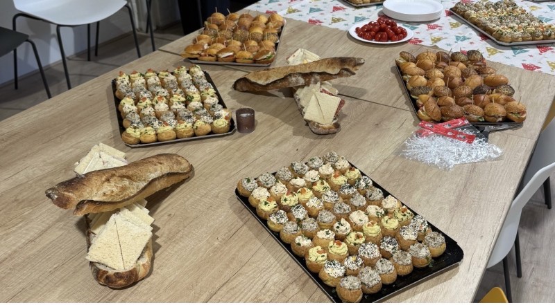 Où trouver un traiteur pour un cocktail dînatoire à Bernay